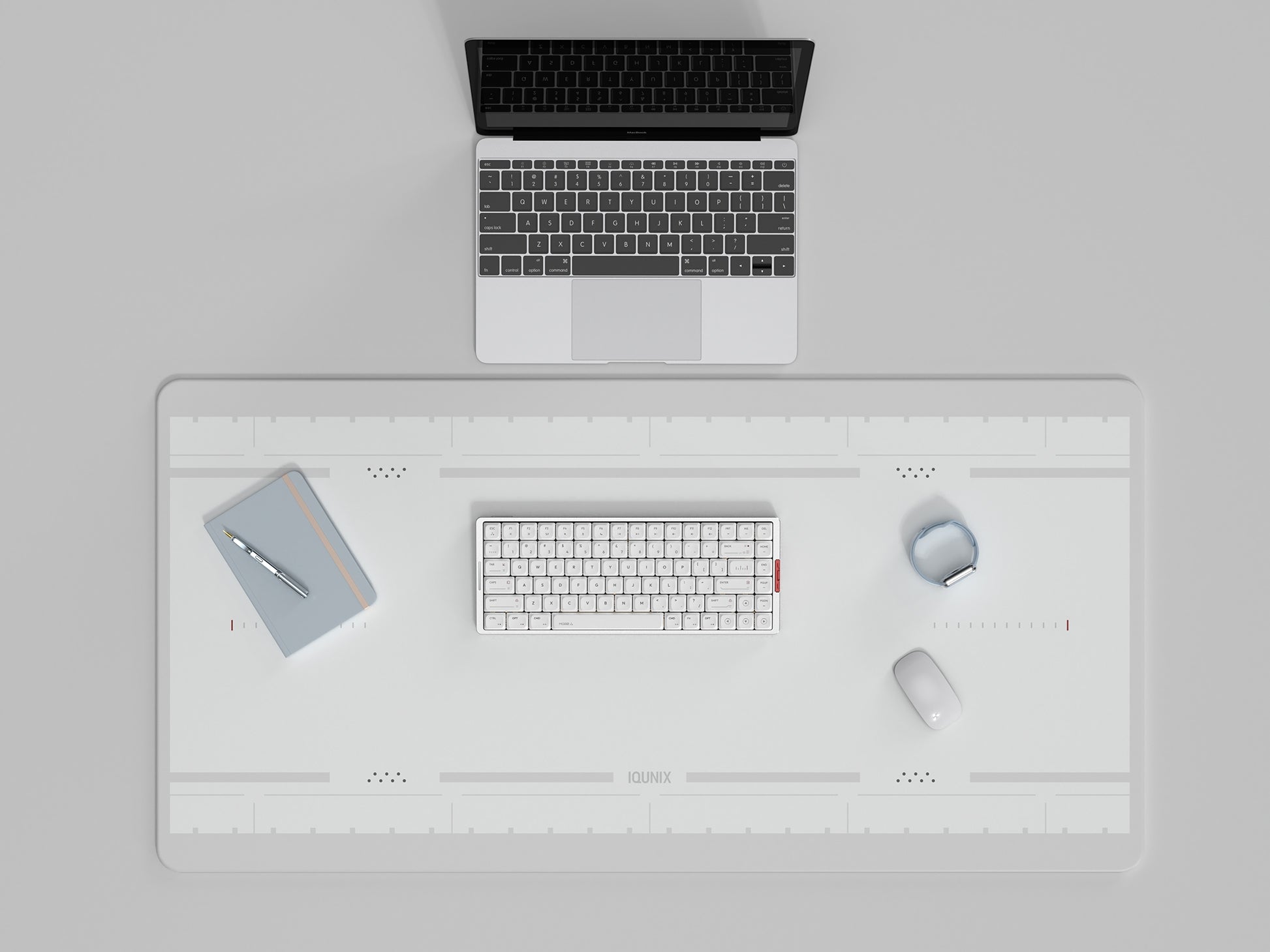 Large white 桌垫为键盘 and mouse — 启云科技 MQ80 desk pad top view